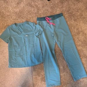 Figs hydro green set